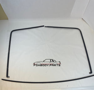 79-93 Ford Mustang Rear Window Trim Reveal Molding (Hatch) OEM
