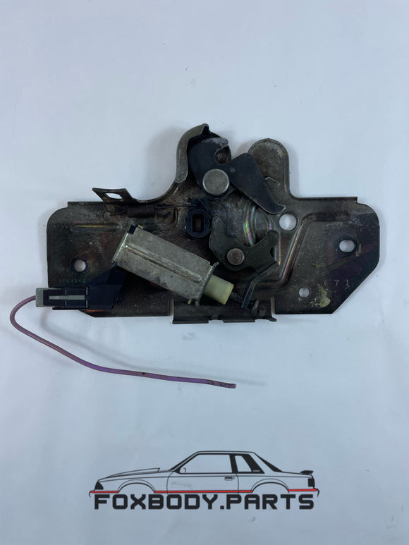 84-91 Ford Mustang Power Trunk lid Latch Coupe Convertible OEM